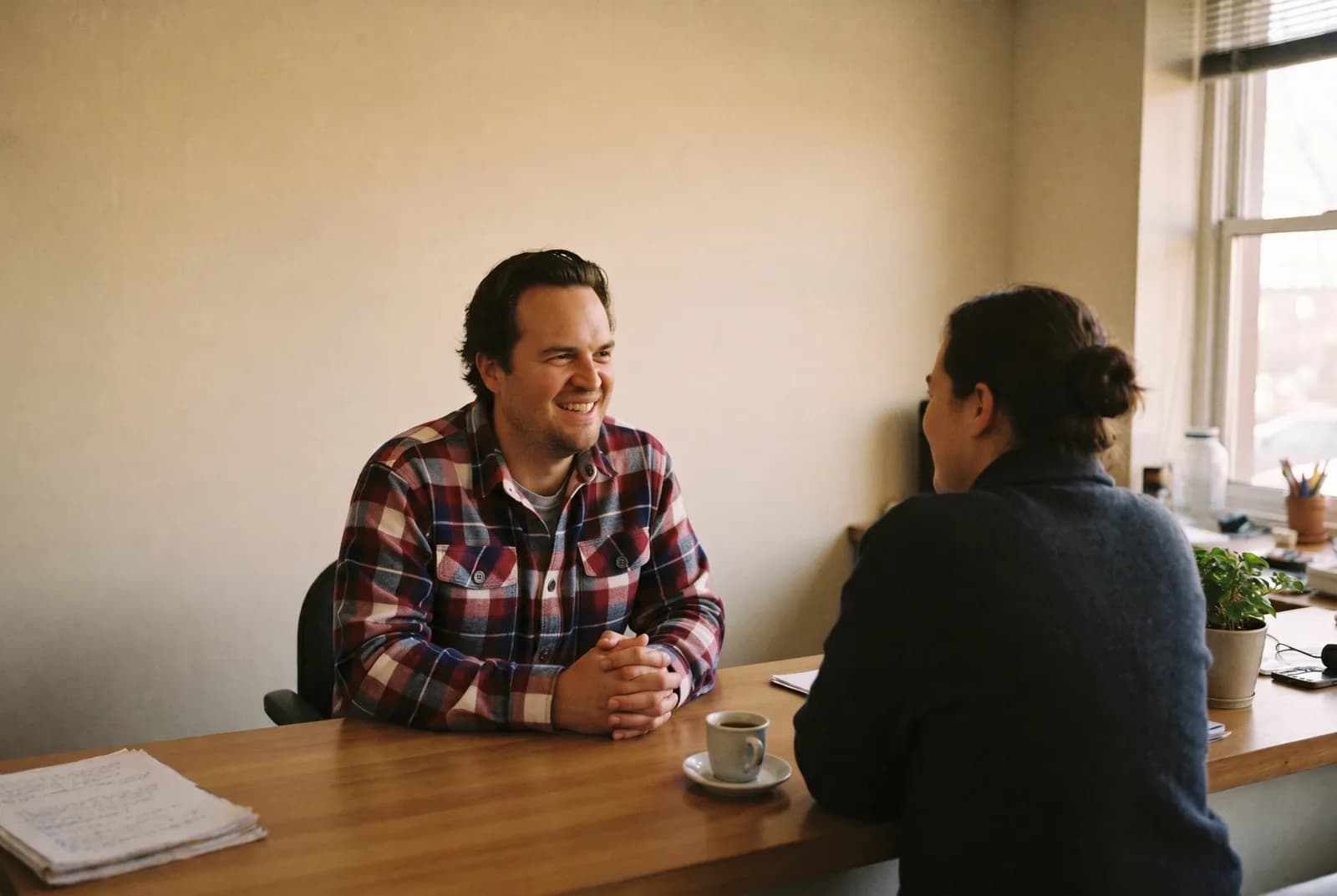 Staffing operator working at the front office